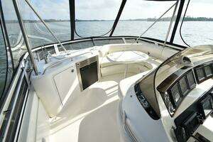 2000 Sea Ray 480 Sedan Bridge thumbnail 15