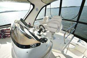 2000 Sea Ray 480 Sedan Bridge thumbnail 21