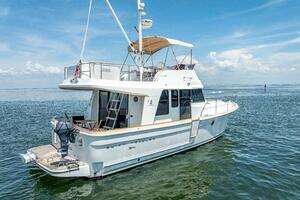 2015 Beneteau Swift Trawler 34 thumbnail 8