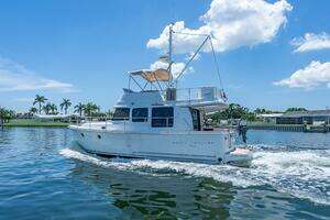 2015 Beneteau Swift Trawler 34 thumbnail 65