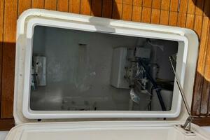 2005 Viking 74 Convertible 'Liquid Gold'
