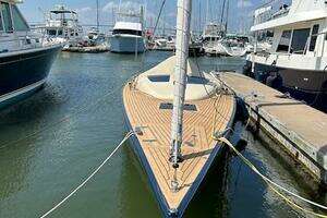  2022 Leonardo Yachts Eagle 44 Yacht For Sale in Charleston SC