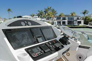 2013 Sunseeker 73 Manhattan thumbnail 48