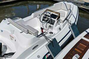 2013 Sunseeker 73 Manhattan thumbnail 132
