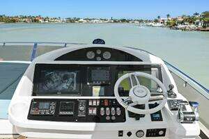 2013 Sunseeker 73 Manhattan thumbnail 49