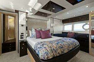 2013 Sunseeker 73 Manhattan thumbnail 80