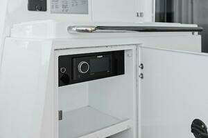 2013 Sunseeker 73 Manhattan thumbnail 38
