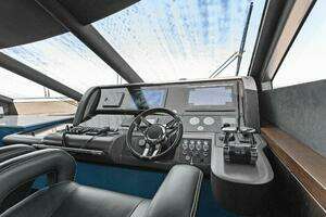 2013 Sunseeker 73 Manhattan thumbnail 72