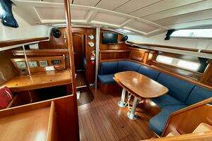 2003 Beneteau thumbnail 23