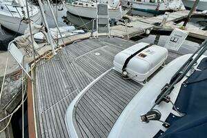 2003 Beneteau thumbnail 14