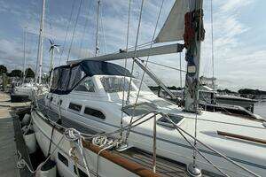 2003 Beneteau thumbnail 9