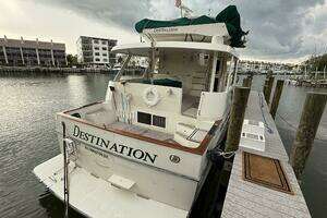 Destination 1995 Ocean Alexander 546 Yacht For Sale in St. Petersburg FL