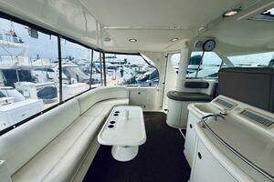 2003 Sea Ray 480 Motor Yacht thumbnail 17