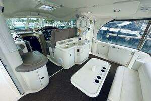 2003 Sea Ray 480 Motor Yacht thumbnail 19