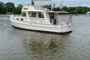 1992 Grand Banks Europa thumbnail 8