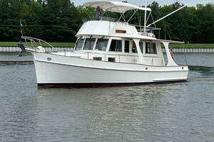 1992 Grand Banks Europa thumbnail 7