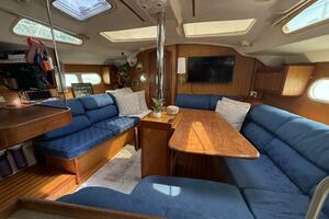 Charley 41ft Hunter Yacht For Sale