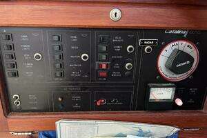 1989 Catalina thumbnail 28