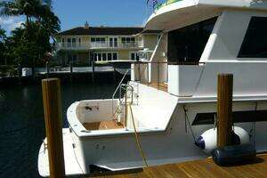 VITAMIN SEA 1990 Viking Cockpit Motor Yacht Yacht For Sale in Light House Point FL
