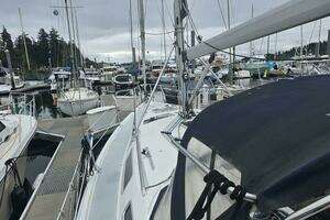 2002 Hunter 356 thumbnail 13
