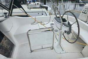 2002 Hunter 356 thumbnail 5