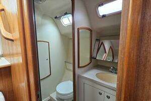 2002 Hunter 356 thumbnail 20