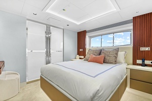 MISS MICHELLE 122ft Horizon Yacht For Sale