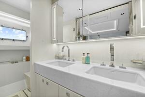 MISS MICHELLE 122ft Horizon Yacht For Sale