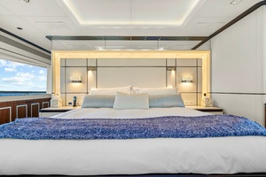 MISS MICHELLE 122ft Horizon Yacht For Sale