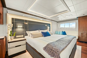 MISS MICHELLE 122ft Horizon Yacht For Sale