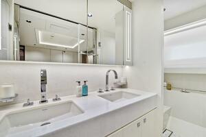 MISS MICHELLE 122ft Horizon Yacht For Sale