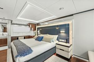 MISS MICHELLE 122ft Horizon Yacht For Sale