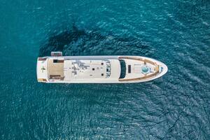 MISS MICHELLE 122ft Horizon Yacht For Sale