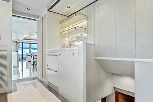 MISS MICHELLE 122ft Horizon Yacht For Sale