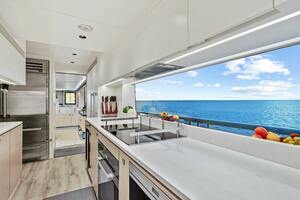 MISS MICHELLE 122ft Horizon Yacht For Sale
