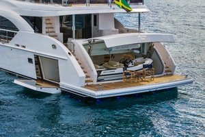 MISS MICHELLE 122ft Horizon Yacht For Sale