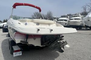 26ft Rinker Yacht For Sale