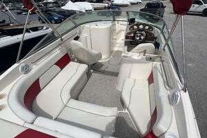26ft Rinker Yacht For Sale