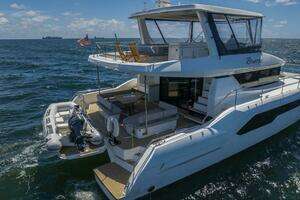Breathe 2020 Robertson & Caine  Yacht For Sale in Fort Lauderdale FL