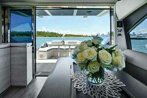 2015 Azimut 55S thumbnail 11