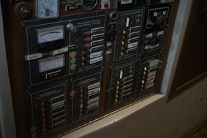 Vessel Image #24