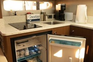 35ft Sea Ray Yacht For Sale
