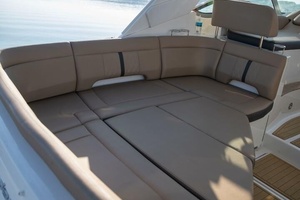 35ft Sea Ray Yacht For Sale