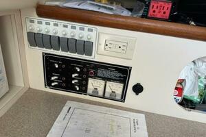 28ft Pursuit Yacht For Sale
