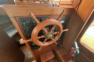 1978 Albin Dual Cabin thumbnail 11