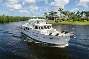 2001 Grand Alaskan 64 Pilot House