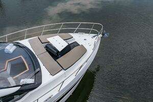 2017 Galeon 510 Skybridge thumbnail 51