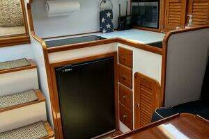 REPETE 2004 Bruckmann Bluestar 38 Yacht For Sale in Marion MA