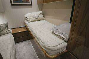2015 Viking 62 Convertible thumbnail 24