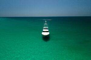 2015 Viking 62 Convertible thumbnail 38